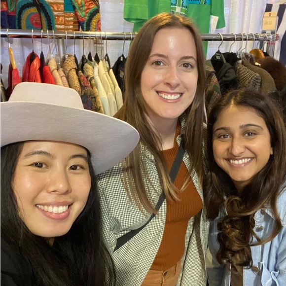 ๐ฑCAITIEโs LIVE SHOW๐ - Picture 6 of 15